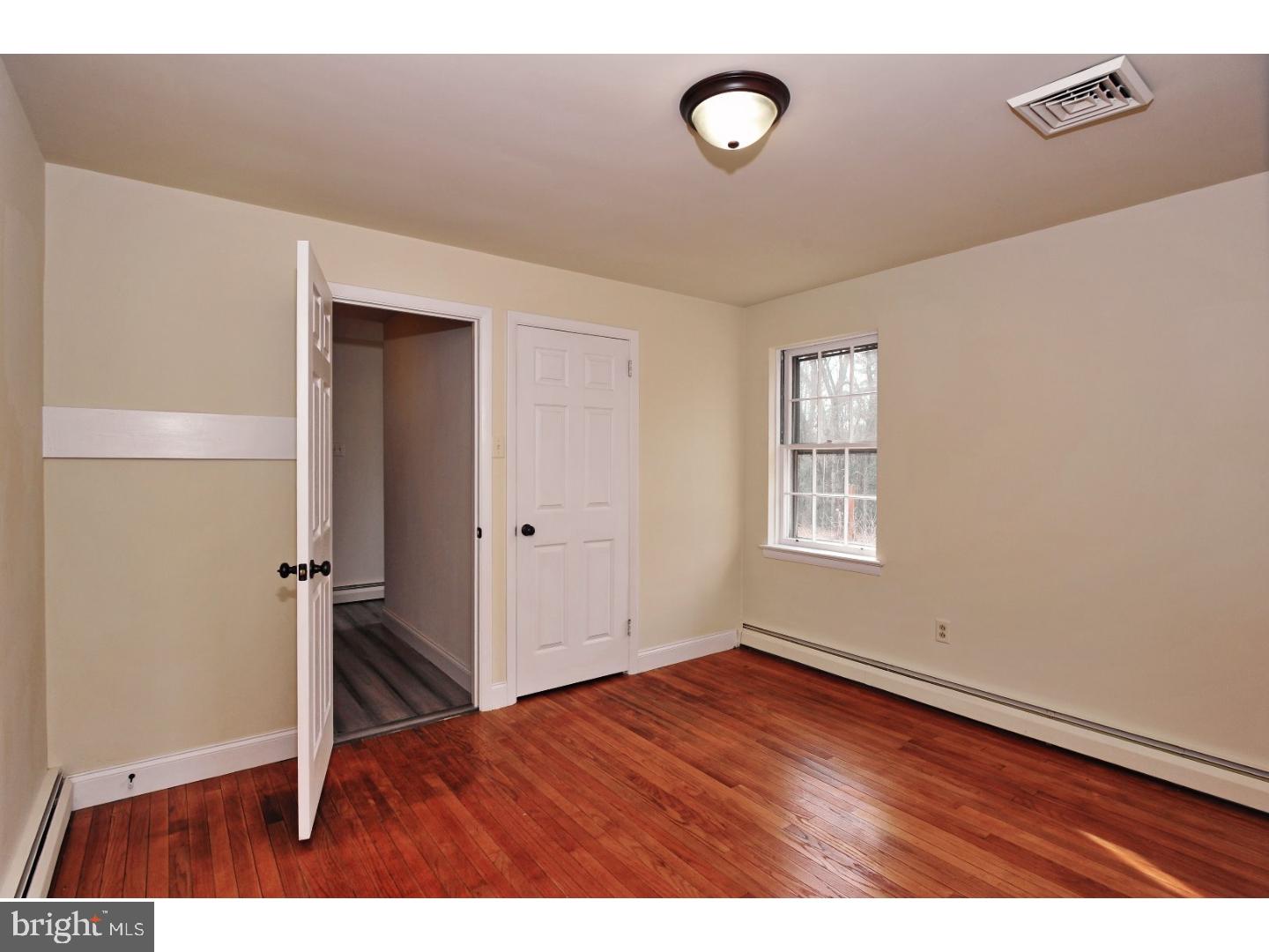 722 West Hoffecker Road Pottstown, PA 19465 - Photo 13 of 25