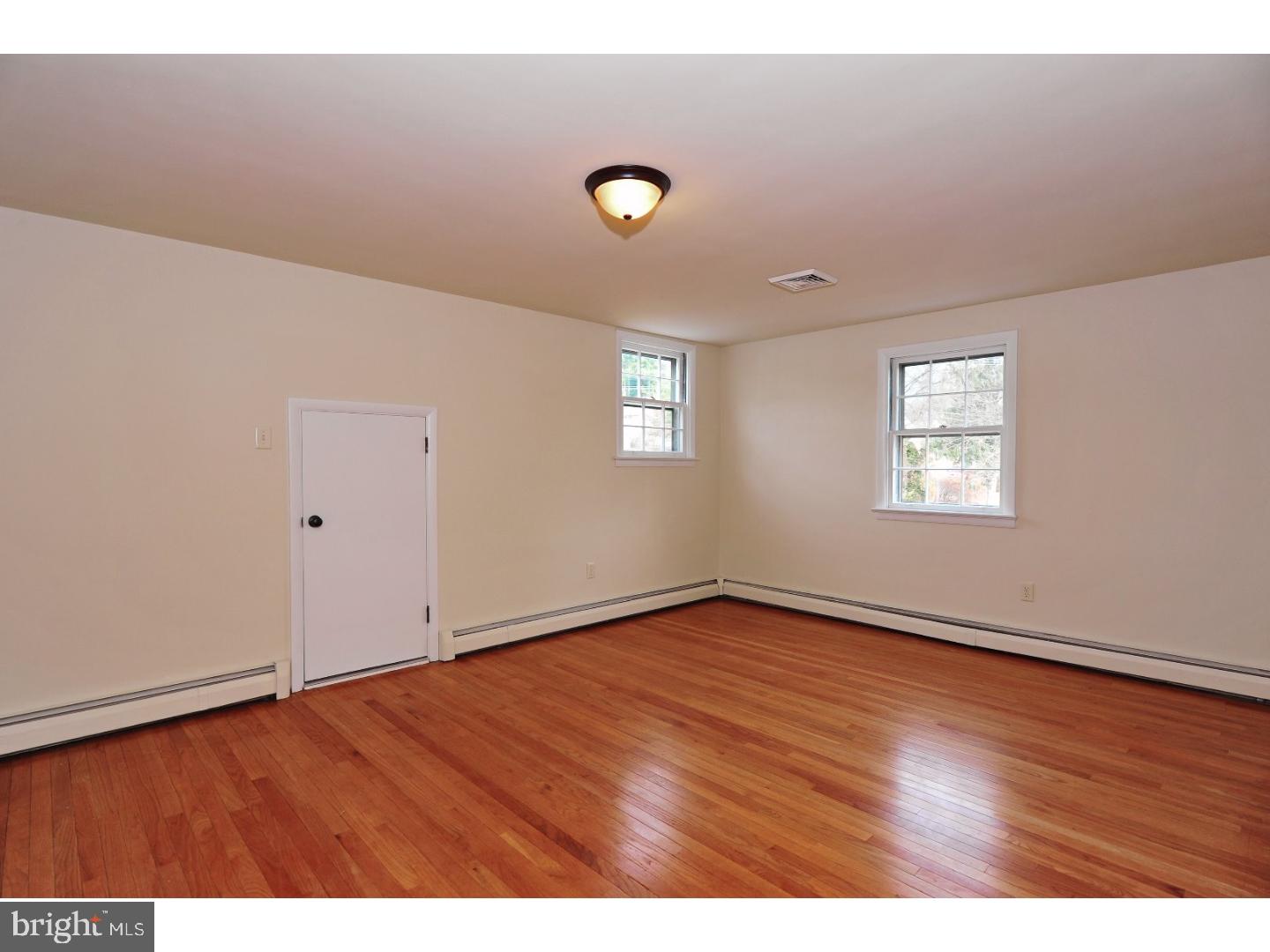 722 West Hoffecker Road Pottstown, PA 19465 - Photo 15 of 25
