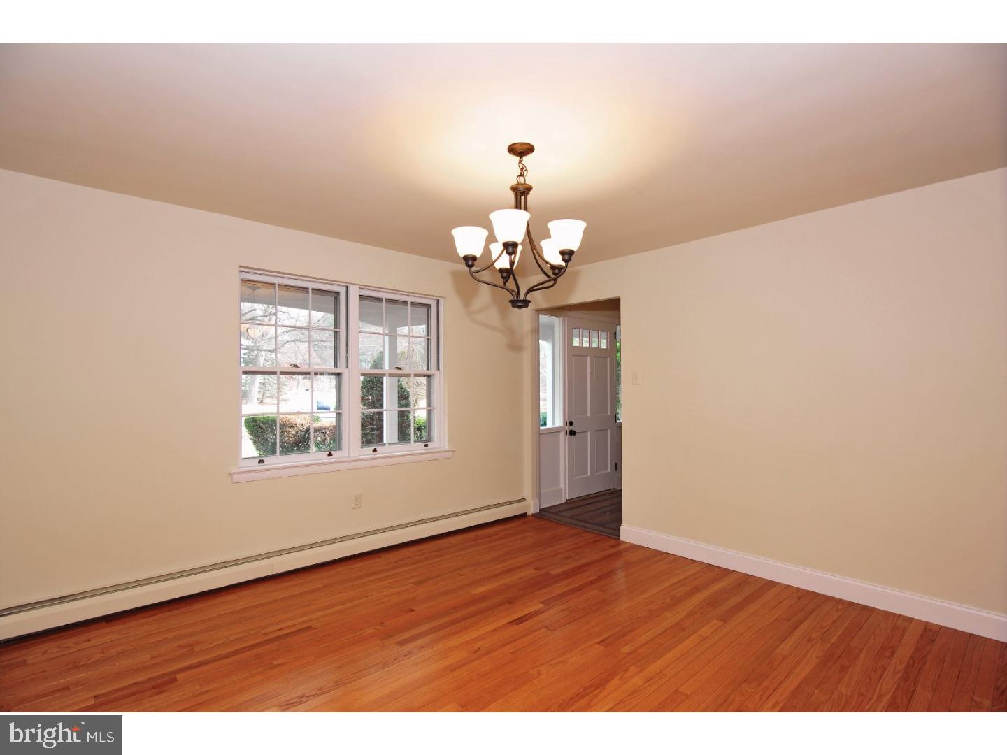 722 West Hoffecker Road Pottstown, PA 19465 - Photo 3 of 25