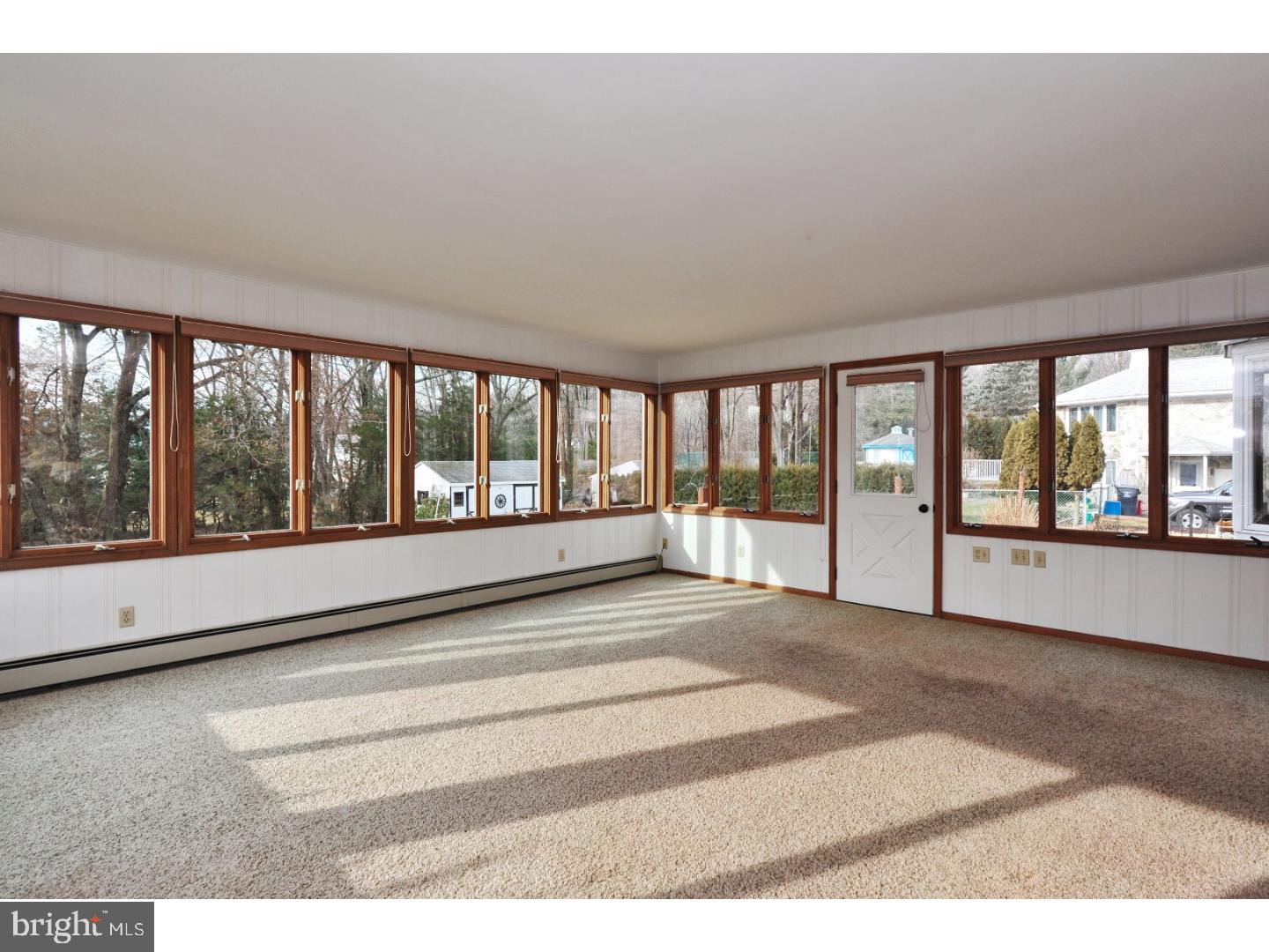 722 West Hoffecker Road Pottstown, PA 19465 - Photo 9 of 25