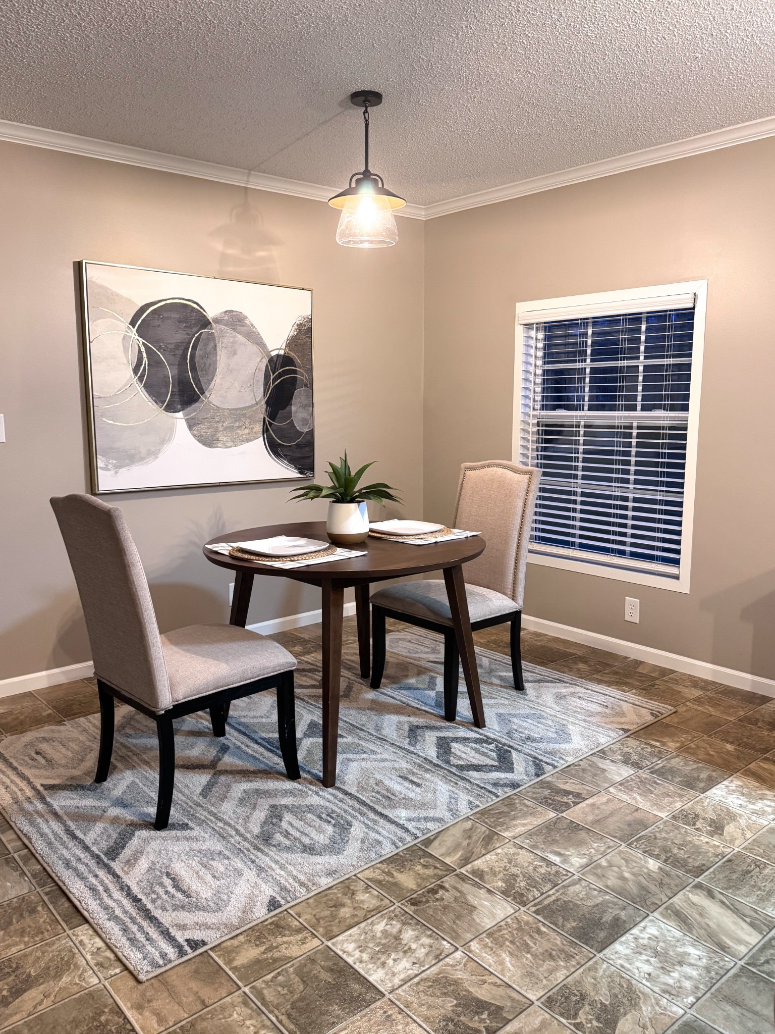 181 Duke Road Dickson, TN 37055 - Photo 4 of 22 a workspace with furniture and window
