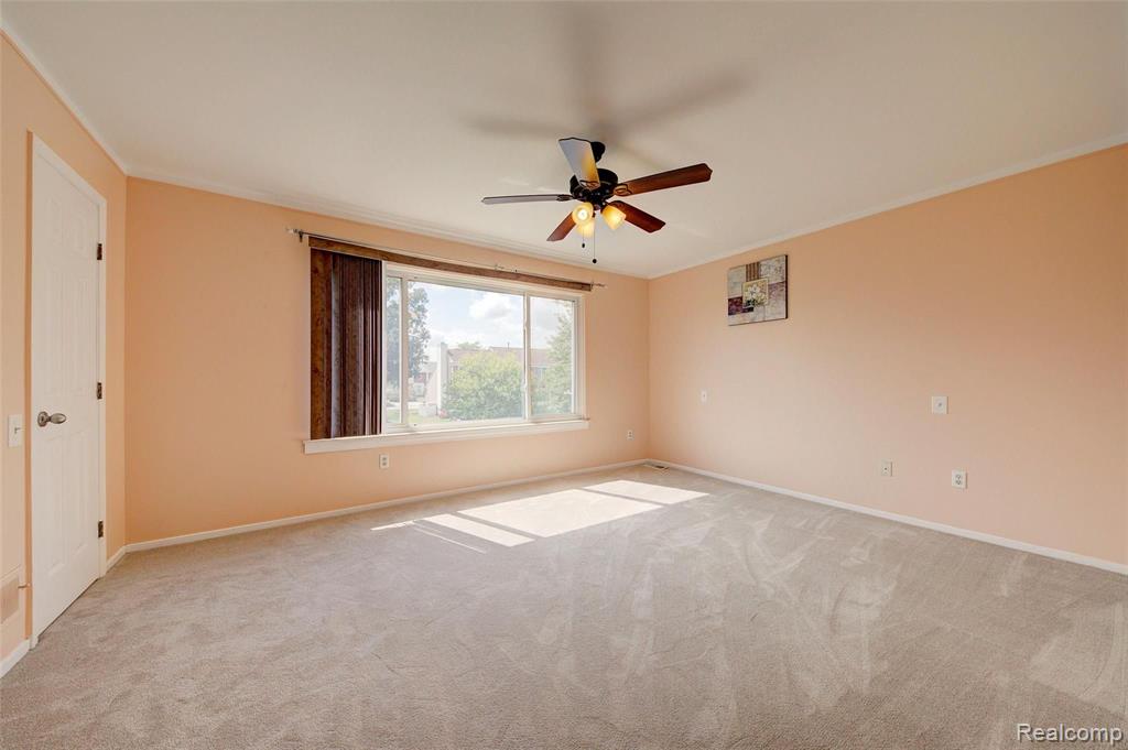 1195 Paddington Road Canton, MI 48187 - Photo 18 of 38
