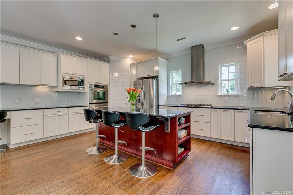 1247 Rockwell View Road Matthews, NC 28105 - Photo 12 of 46 Gallery Image 12