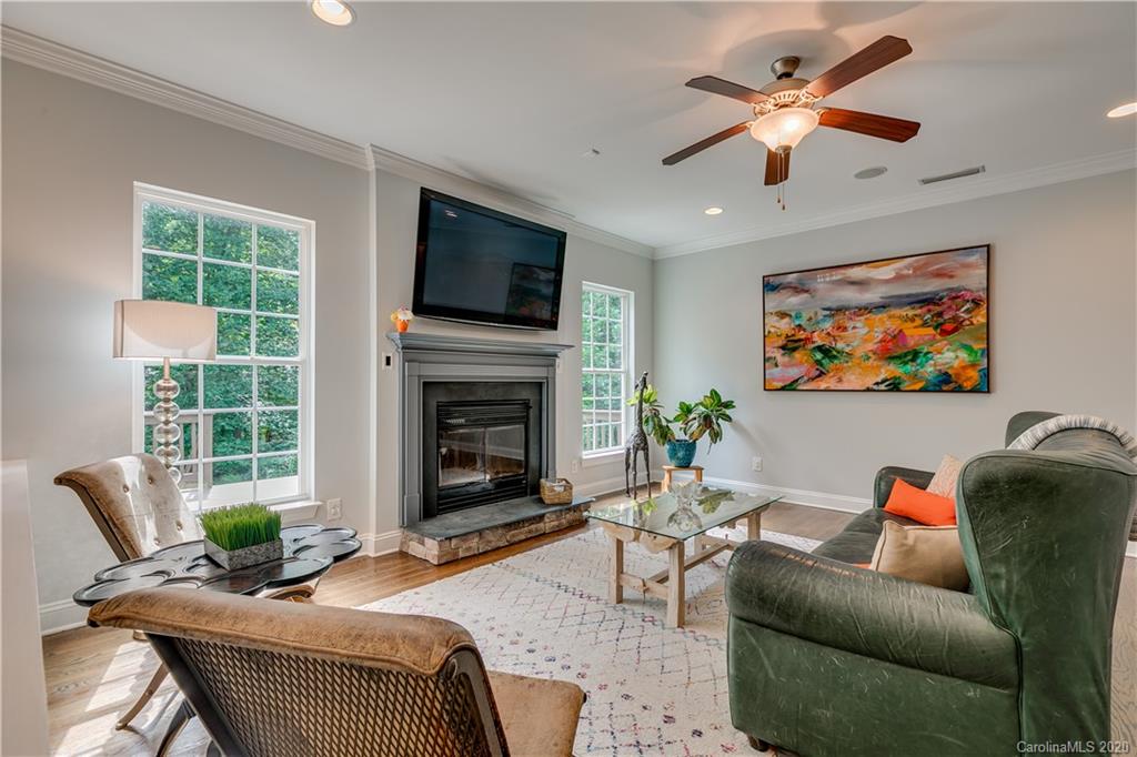 1247 Rockwell View Road Matthews, NC 28105 - Photo 9 of 46 Gallery Image 9