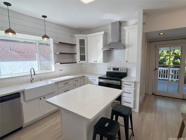 $5,600 | 2825 Pali Highway, Unit A, Honolulu, HI 96817