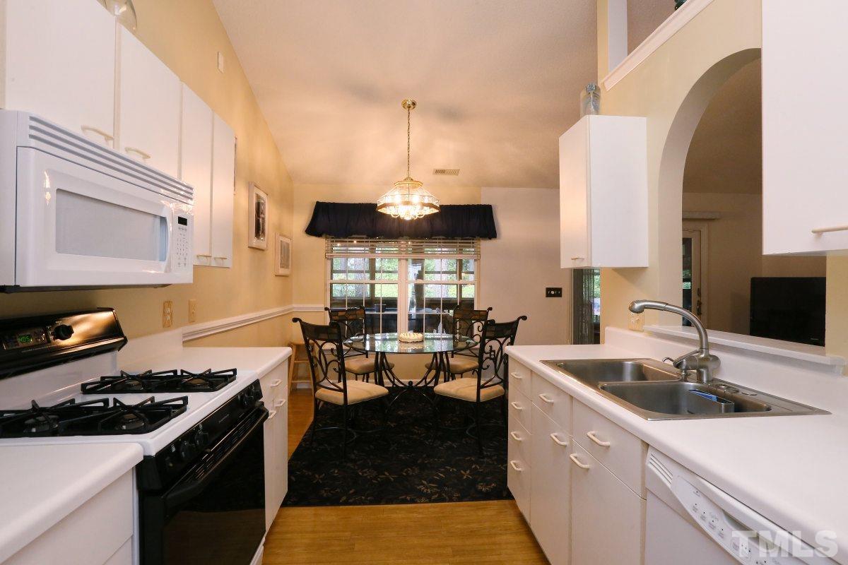 5229 Cottage Oaks Lane Raleigh, NC 27616 - Photo 6 of 25 Gallery Image 6