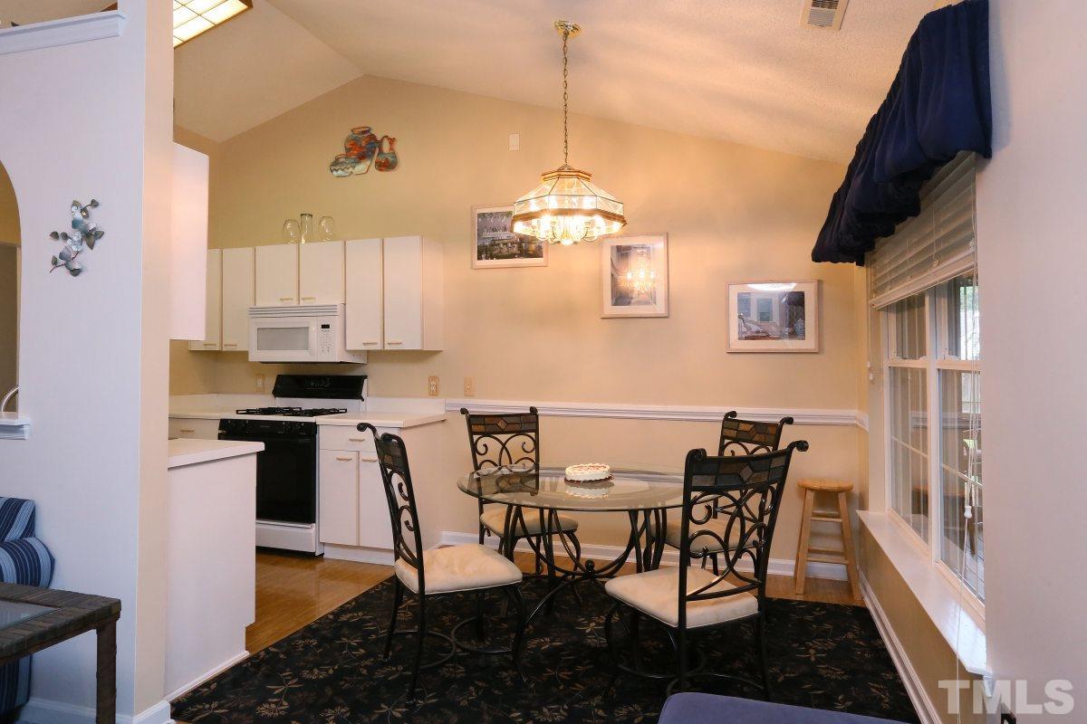 5229 Cottage Oaks Lane Raleigh, NC 27616 - Photo 8 of 25 Gallery Image 8