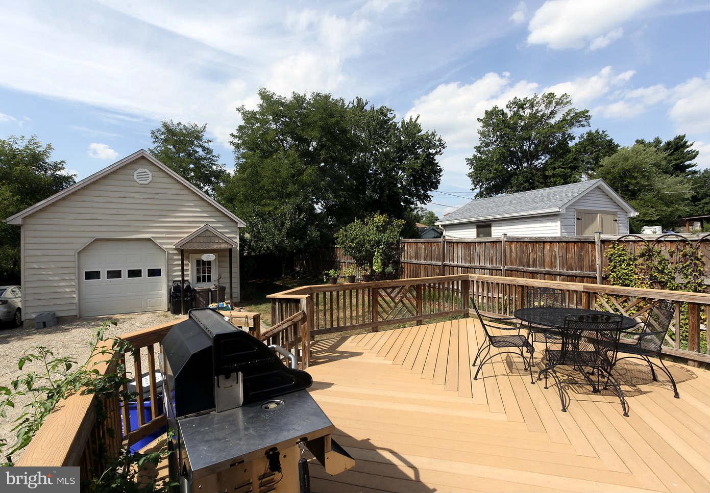 6184 Old Washington Road Elkridge, MD 21075 - Photo 20 of 22 FABULOUS DECK & GARAGE