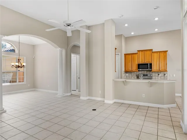 $485,000 | 9958 Santa Barbara Court, Howey-in-the-Hills, FL 34737