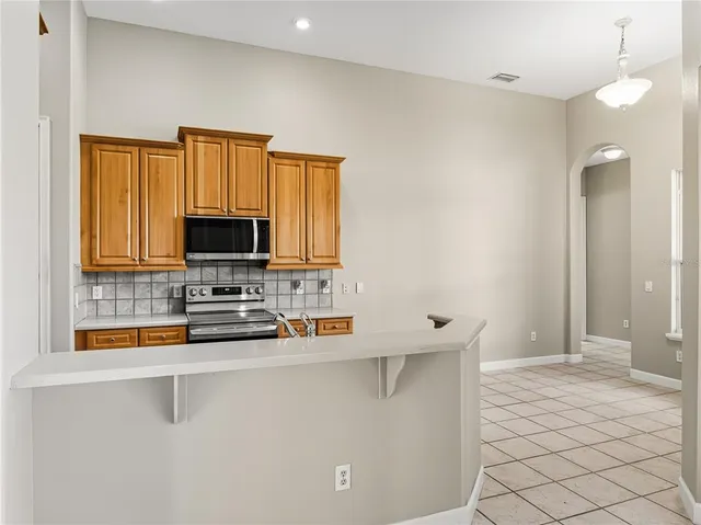 $485,000 | 9958 Santa Barbara Court, Howey-in-the-Hills, FL 34737