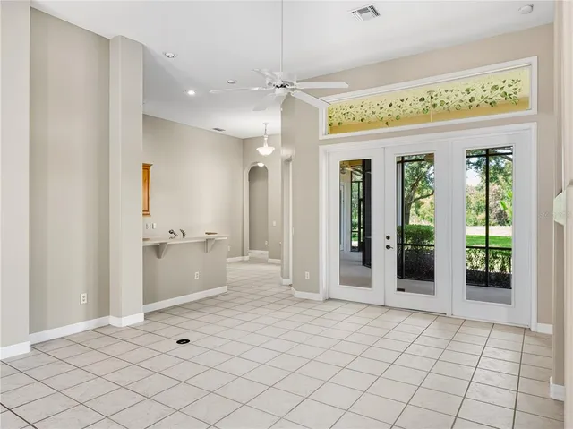 $485,000 | 9958 Santa Barbara Court, Howey-in-the-Hills, FL 34737