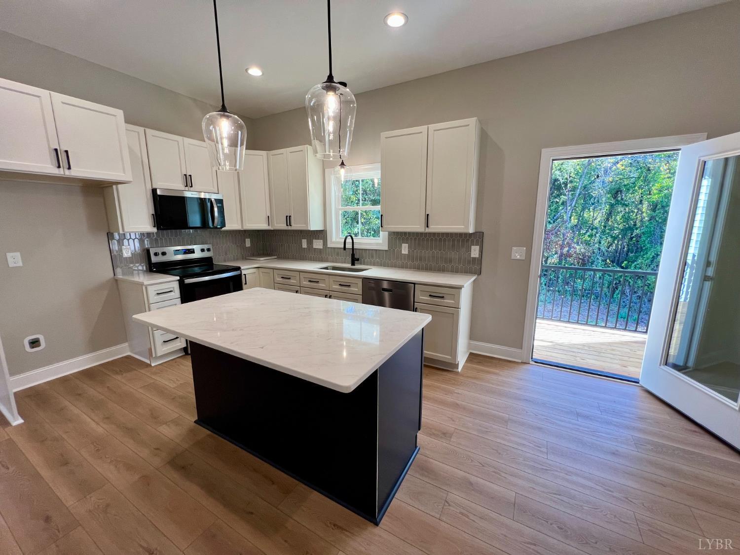 112 Graham Creek Road Madison Heights, VA 24572 - Photo 11 of 42