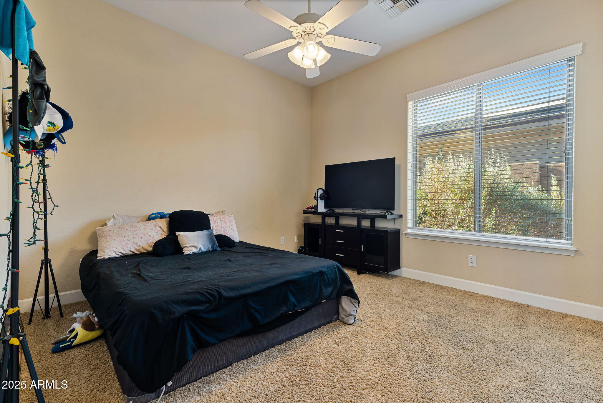 18088 West Narramore Road Goodyear, AZ 85338 - Photo 32 of 85 29-web-or-mls-Done Interior-10