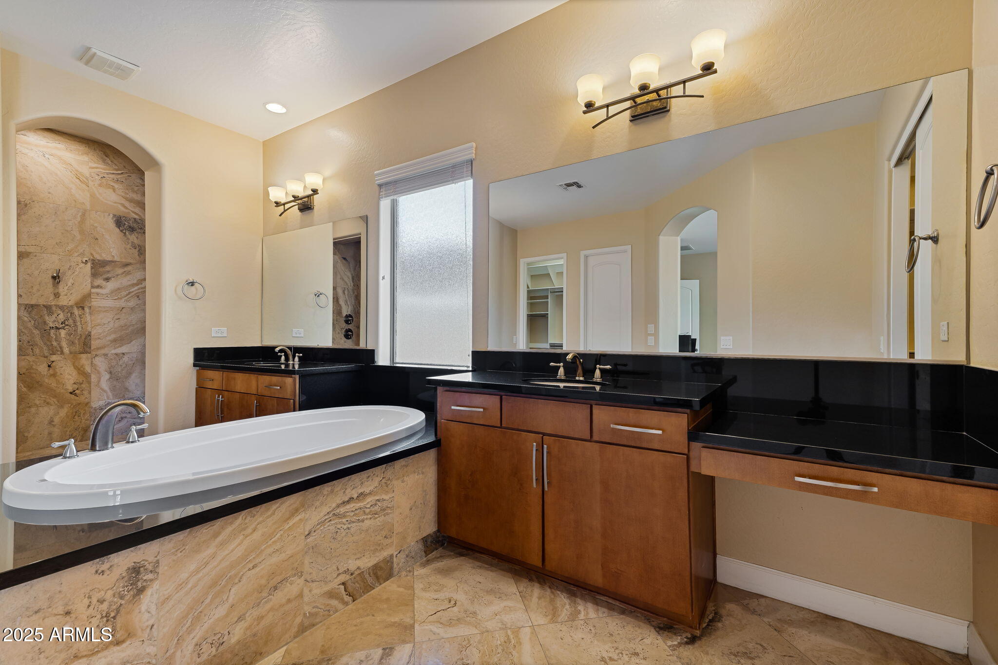 18088 West Narramore Road Goodyear, AZ 85338 - Photo 41 of 85 40-web-or-mls-Done Interior-44