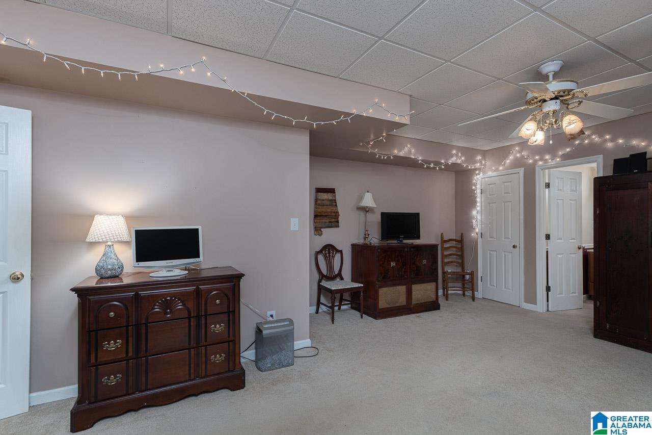 616 Brooks Lane Birmingham, AL 35244 - Photo 32 of 38