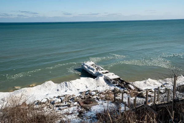 $1,380,000 | 2533 Lakeshore Drive, Sheboygan, WI 53081