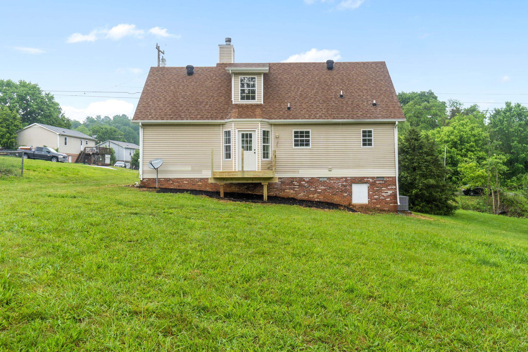 198 Cummings Creek Road Clarksville, TN 37042 - Photo 37 of 43 a aerial view of a house