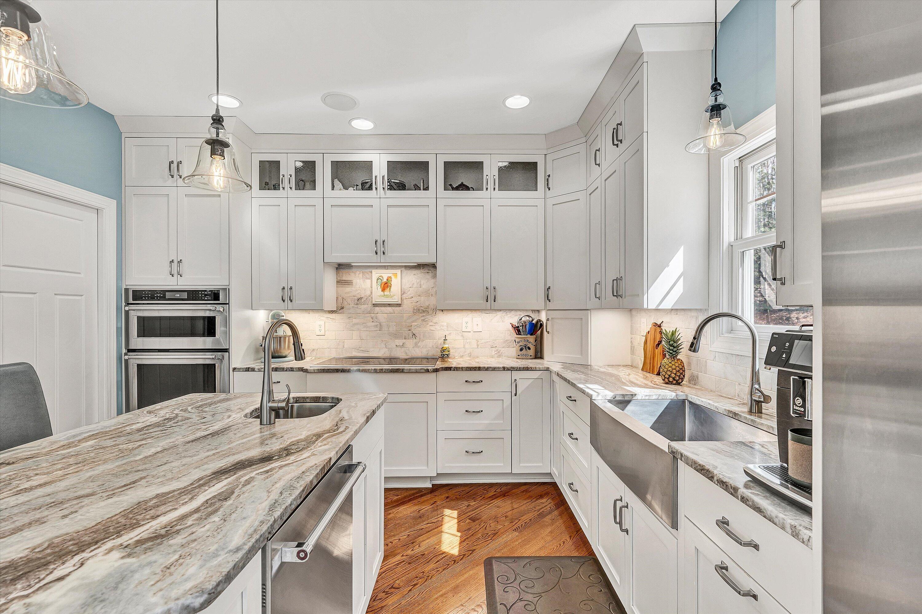 5671 Split Rail Lane Roanoke, VA 24018 - Photo 14 of 71 a kitchen with granite countertop a sink stainless steel appliances and cabinets