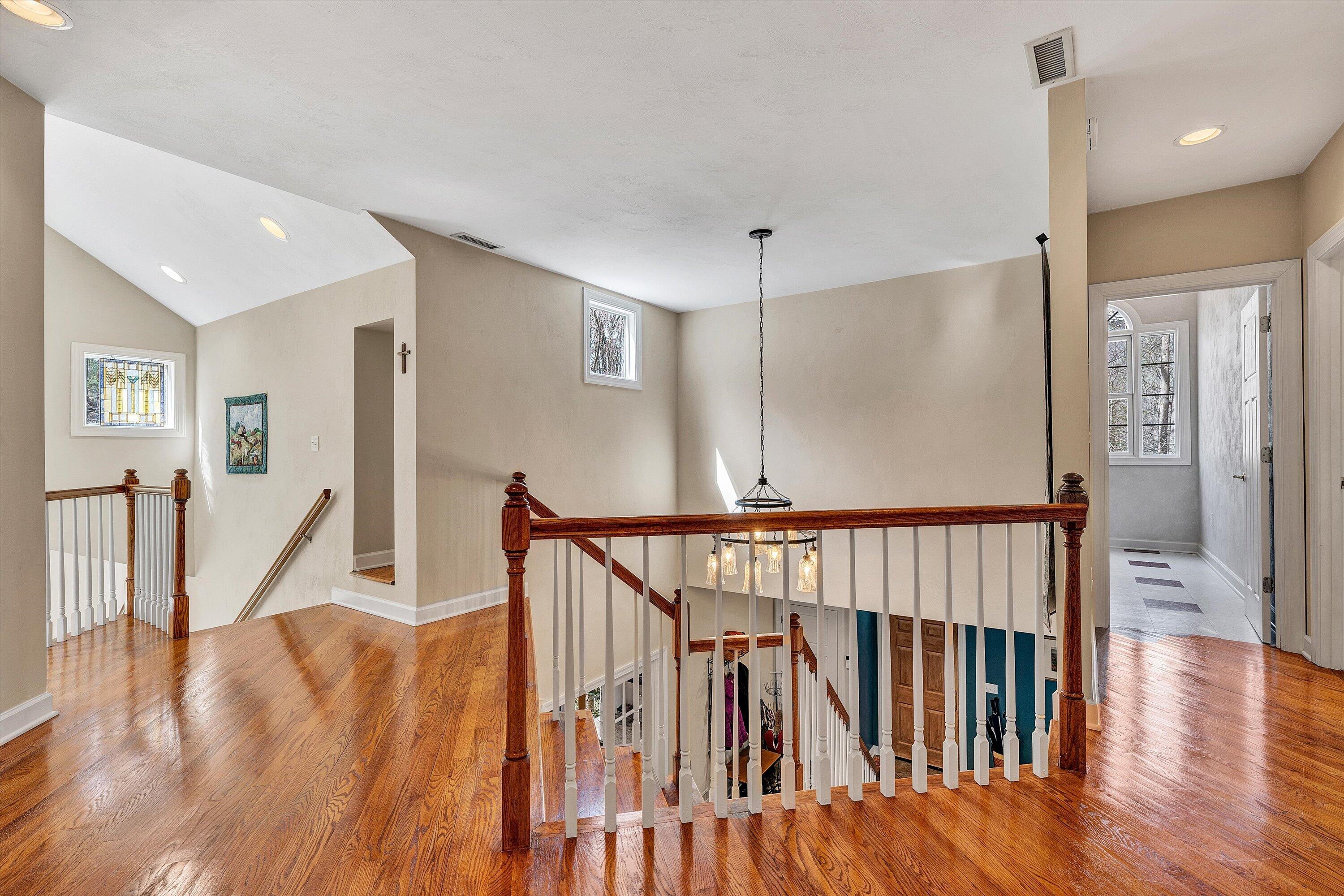 5671 Split Rail Lane Roanoke, VA 24018 - Photo 31 of 71 Landing