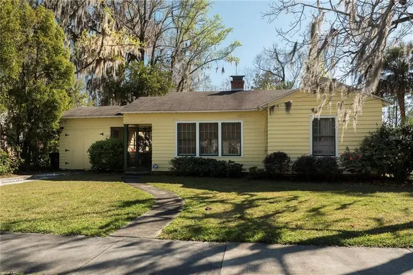 $1,750 | 1125 Northwest 10th Avenue, Gainesville, FL 32601