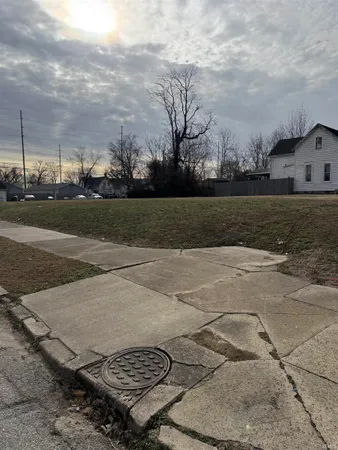 $25,000 | 1300 Fountain Avenue, Evansville, IN 47710