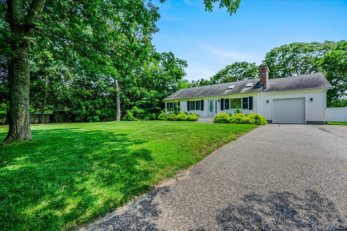 31 Carter Road Hampton Bays, NY 11946 - Photo 35 of 50 Gallery Image 35