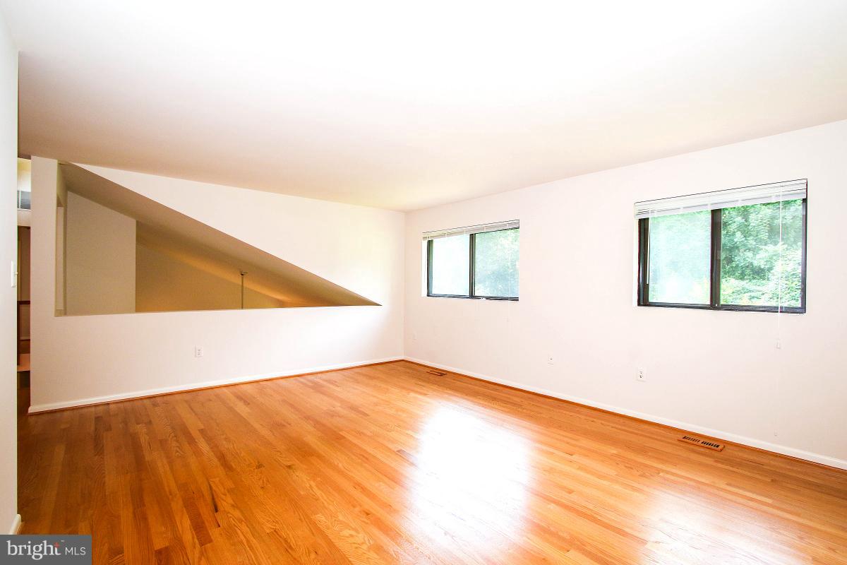 7610 Carteret Road Bethesda, MD 20817 - Photo 15 of 30 Interior (General)