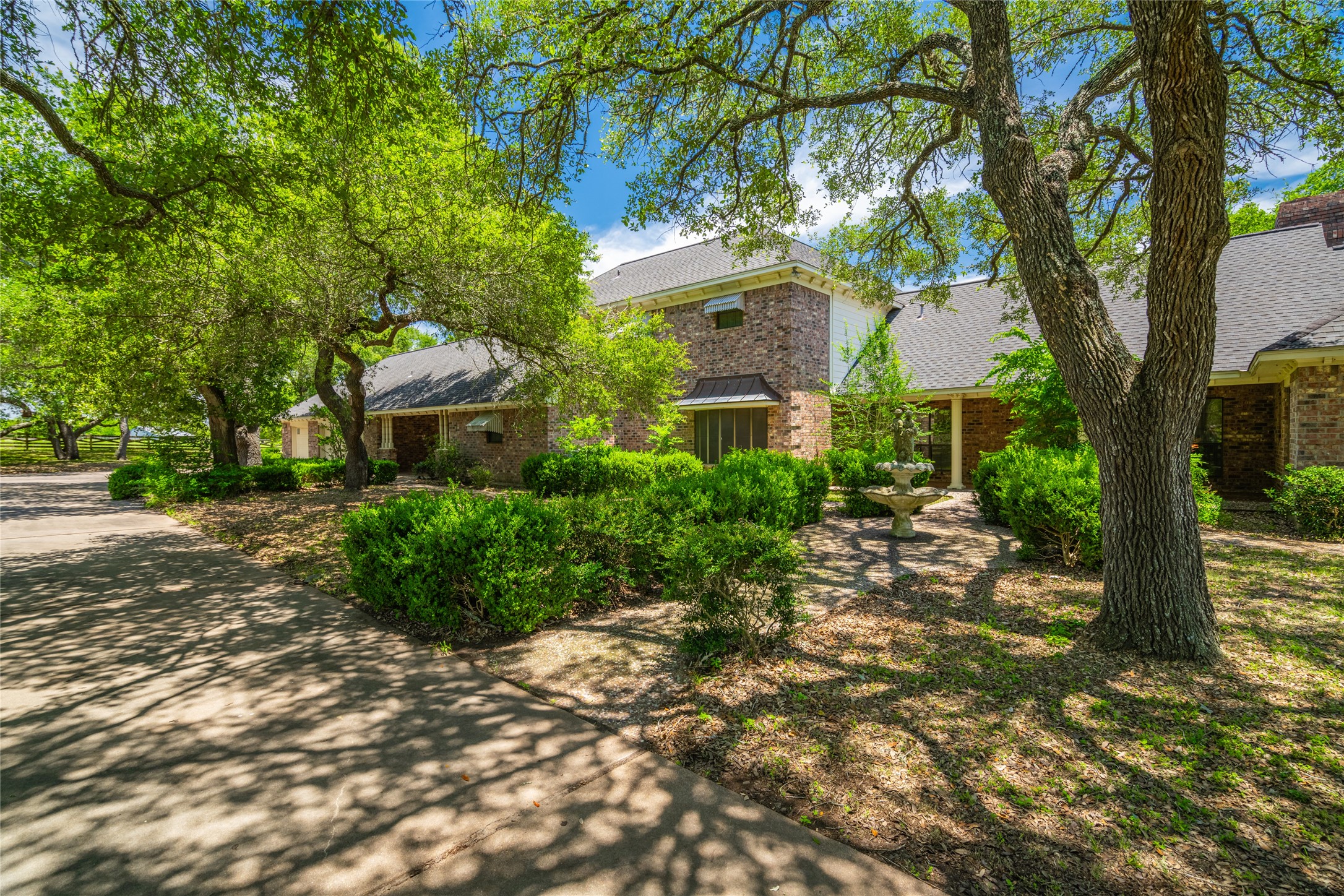 7900 Old Gay Hill Road Brenham, TX 77833 - Photo 7 of 38