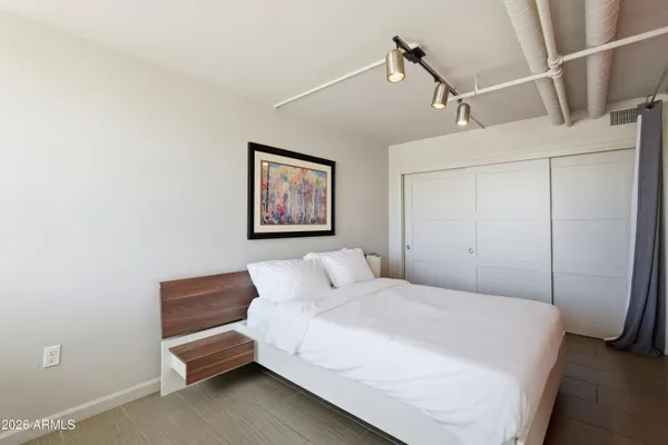 $289,900 | 535 West Thomas Road, Unit 210, Phoenix, AZ 85013