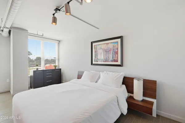 $289,900 | 535 West Thomas Road, Unit 210, Phoenix, AZ 85013