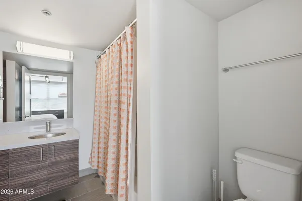 $289,900 | 535 West Thomas Road, Unit 210, Phoenix, AZ 85013