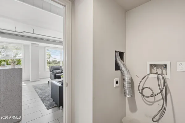 $289,900 | 535 West Thomas Road, Unit 210, Phoenix, AZ 85013