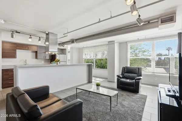$289,900 | 535 West Thomas Road, Unit 210, Phoenix, AZ 85013