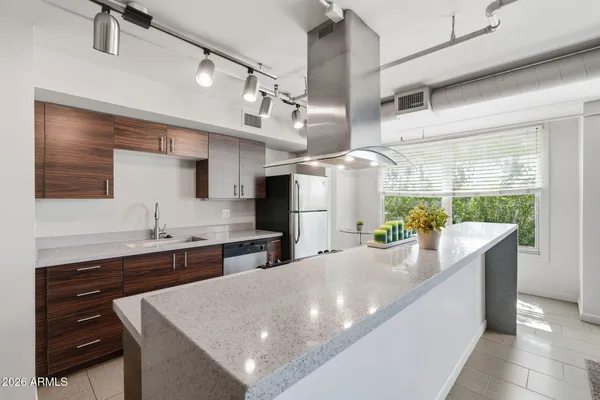 $289,900 | 535 West Thomas Road, Unit 210, Phoenix, AZ 85013