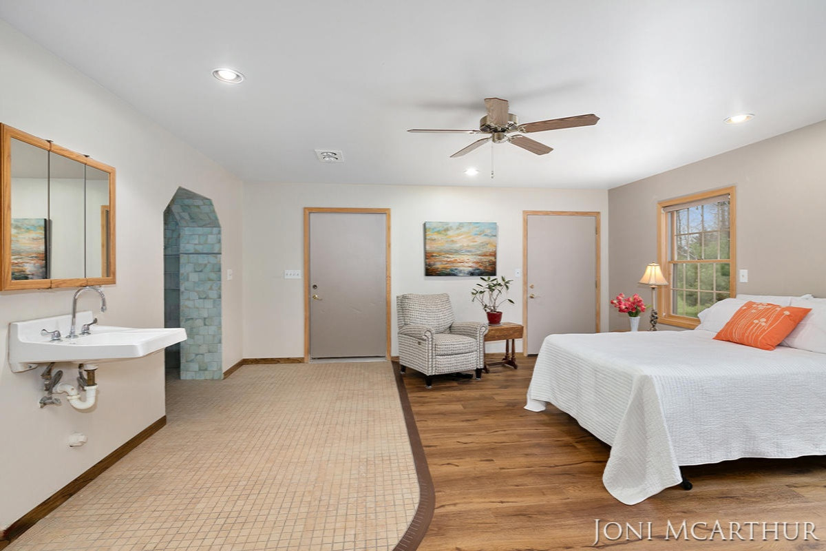 358 Potter Place Stanton, MI 48888 - Photo 16 of 48 IMG_1015