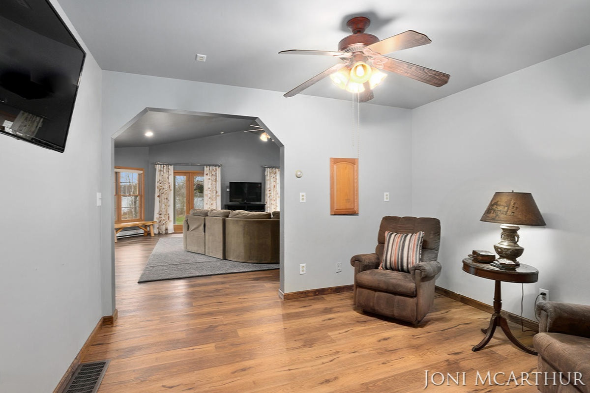 358 Potter Place Stanton, MI 48888 - Photo 20 of 48 IMG_1019