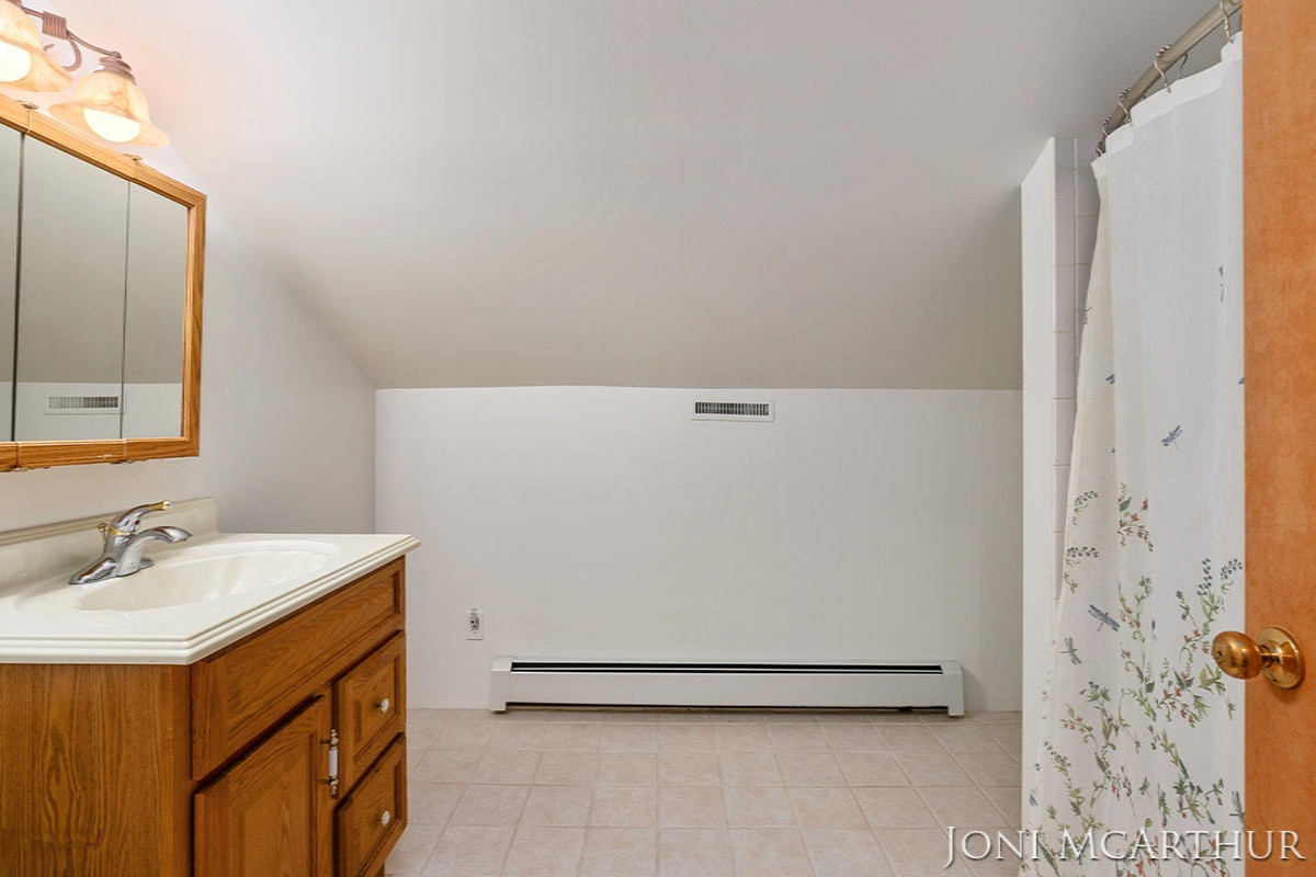 358 Potter Place Stanton, MI 48888 - Photo 24 of 48 IMG_1023