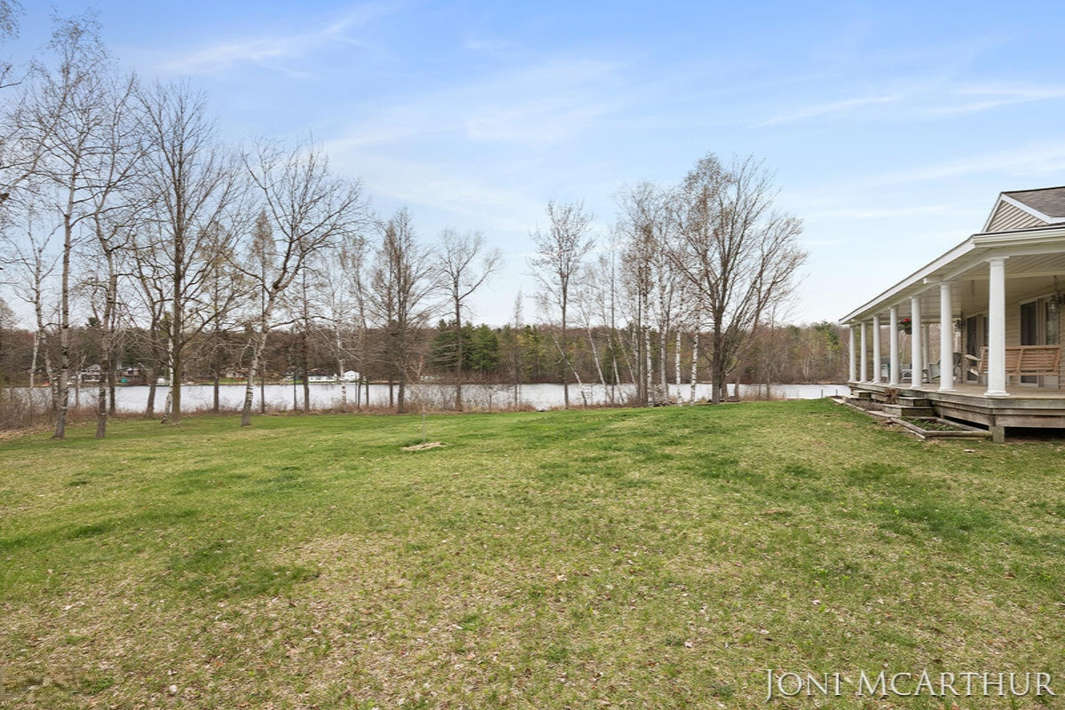 358 Potter Place Stanton, MI 48888 - Photo 27 of 48 IMG_1026