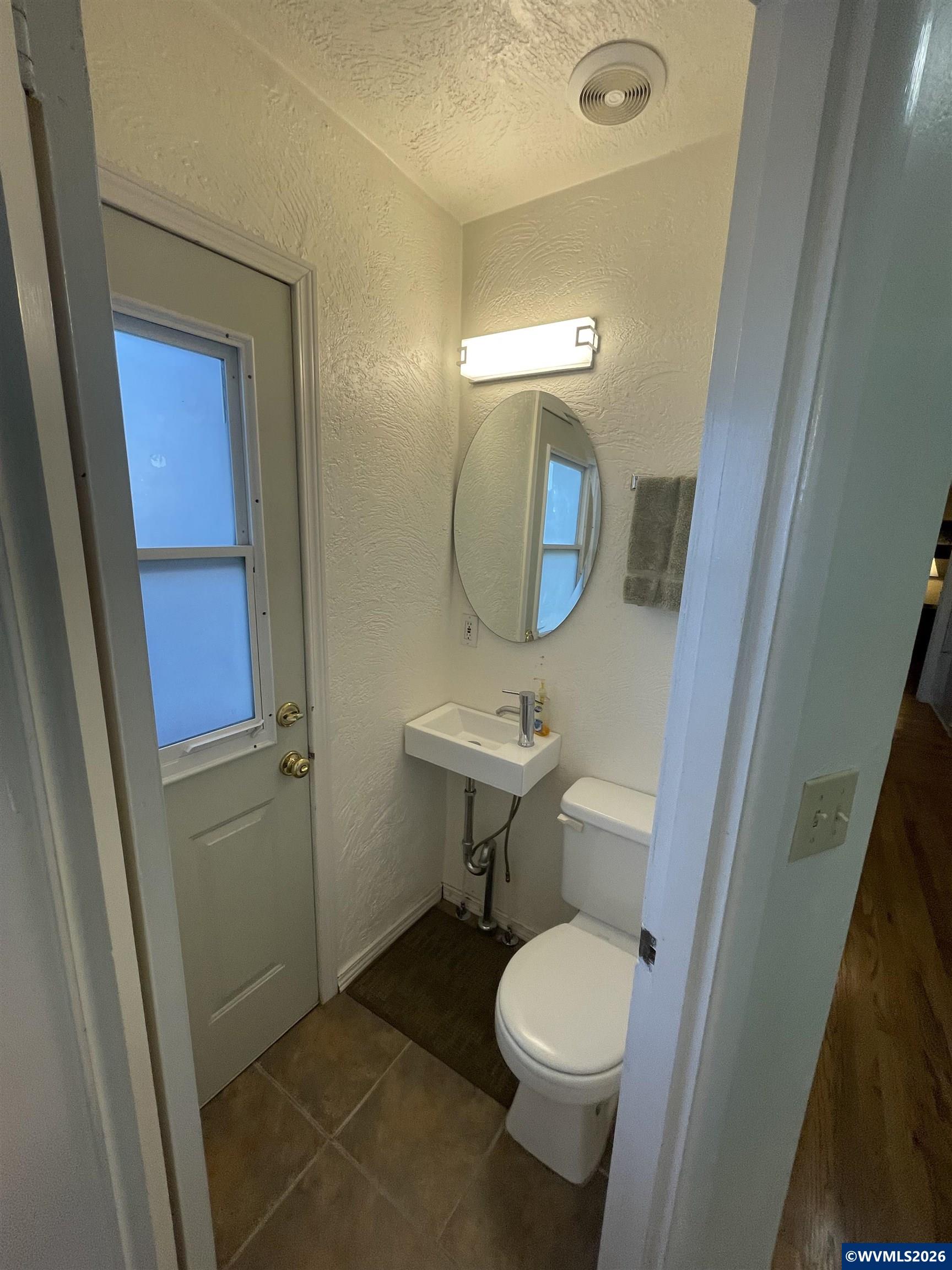 1019 Southwest 15th Avenue Albany, OR 97321 - Photo 4 of 7 Gallery Image 4