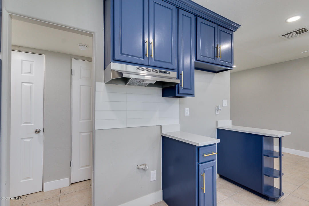 2807 West Bethany Home Road Phoenix, AZ 85017 - Photo 17 of 27 17-Bethany