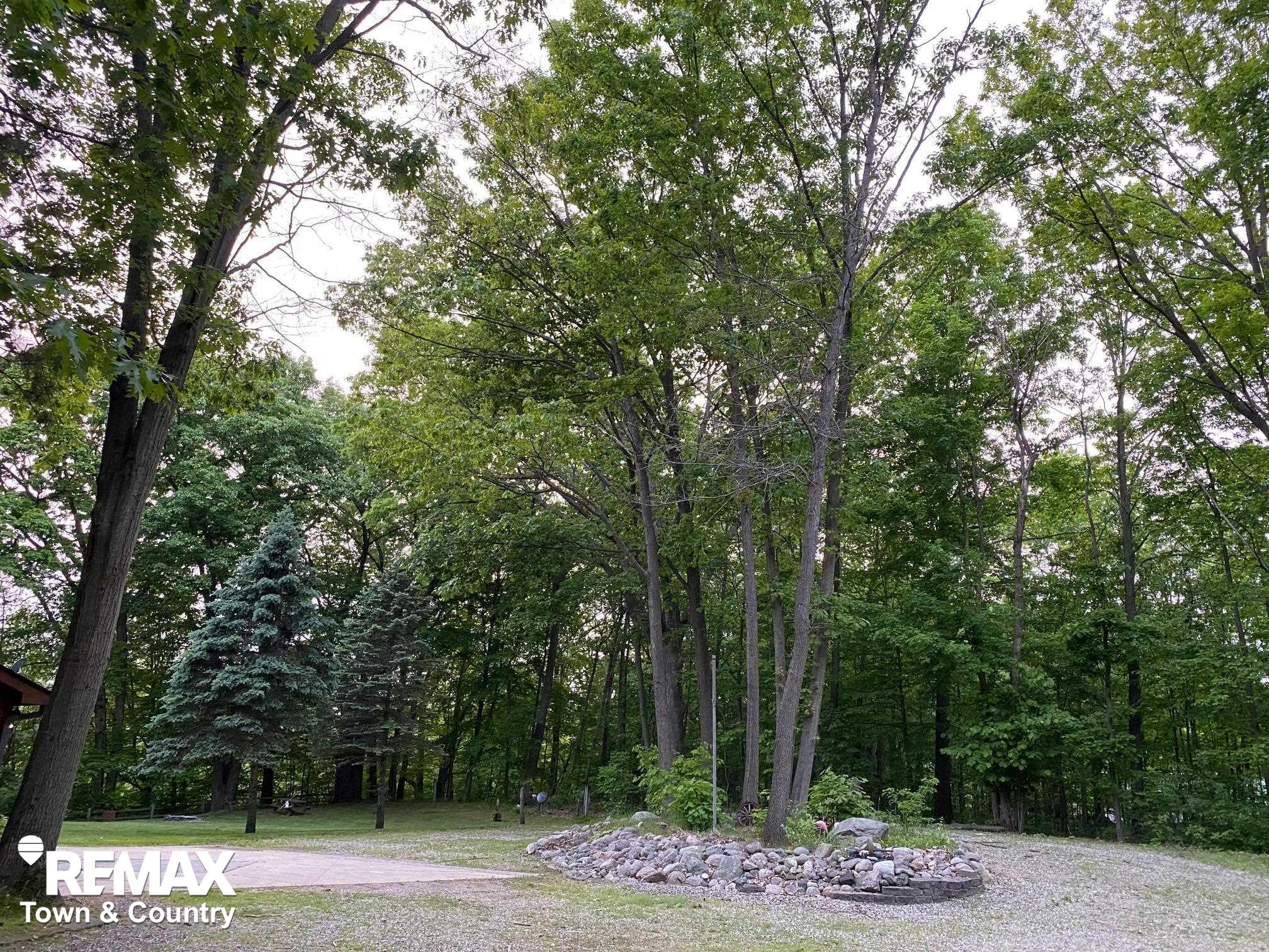 2855 Flint River Road Lapeer, MI 48446 - Photo 43 of 46 50177030-d86eb28c-6594-4cba-b5db-abcd21e304b6.JPG