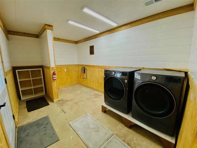 $298,500 | 5772 North State Highway, Bonham, TX 75418