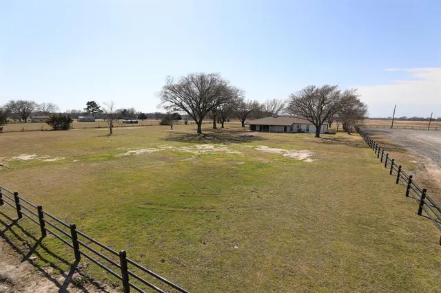 $298,500 | 5772 North State Highway, Bonham, TX 75418