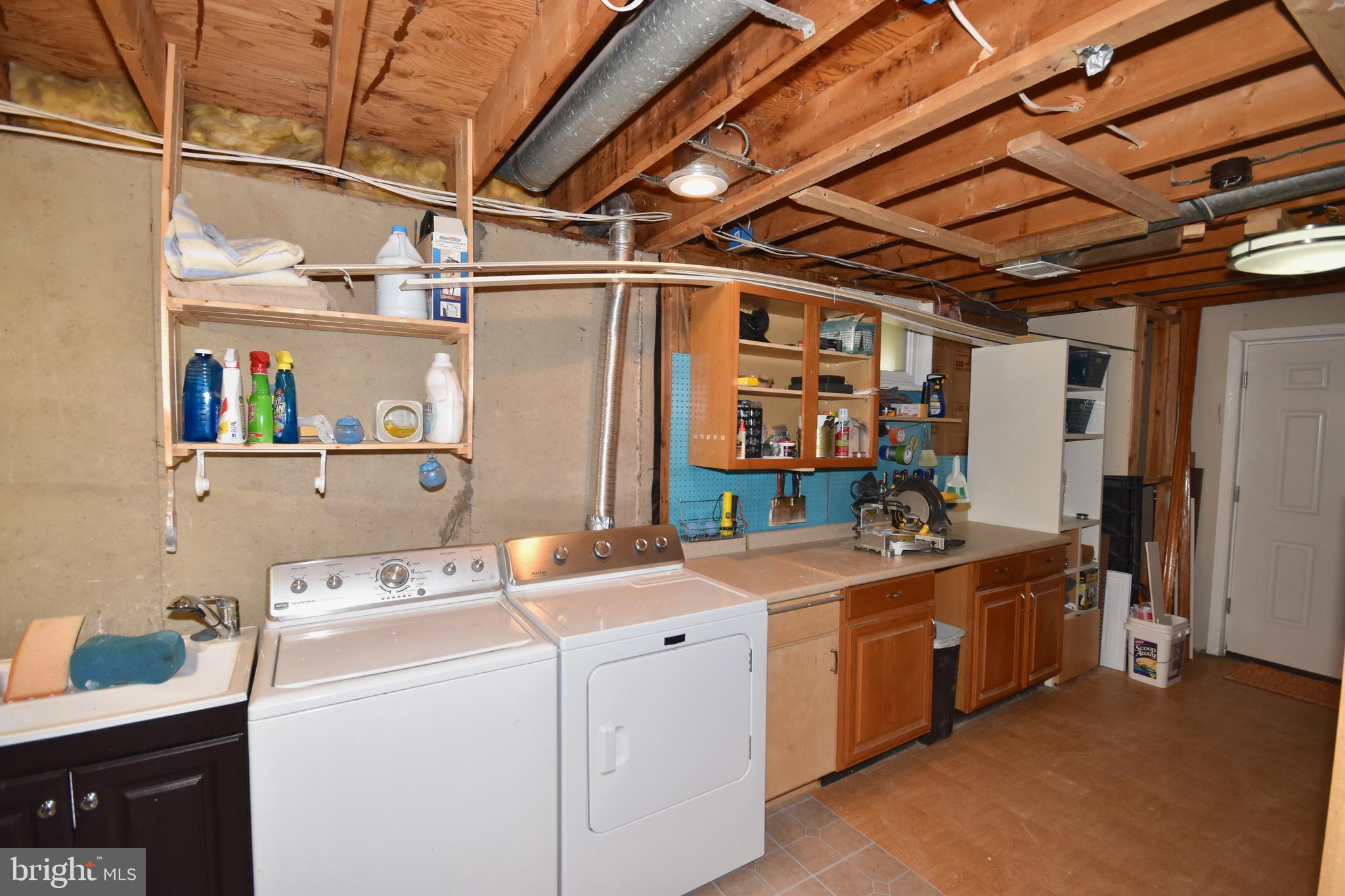 8615 Weems Road Manassas, VA 20110 - Photo 13 of 19 Gallery Image 13