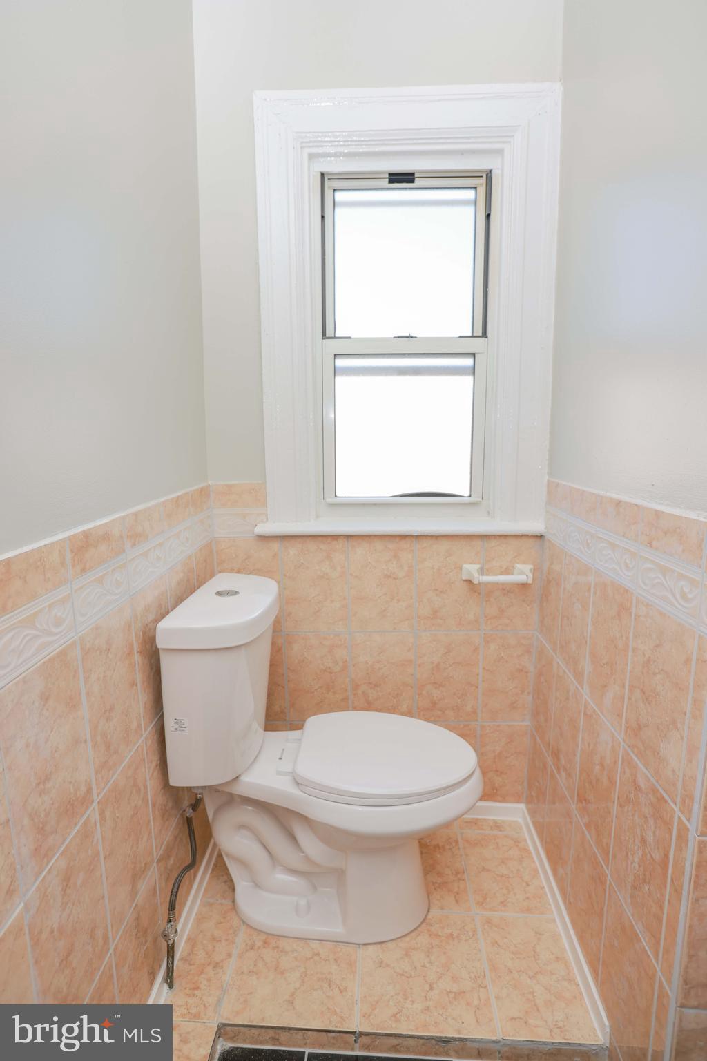 5111 Belair Road Baltimore, MD 21206 - Photo 29 of 35
