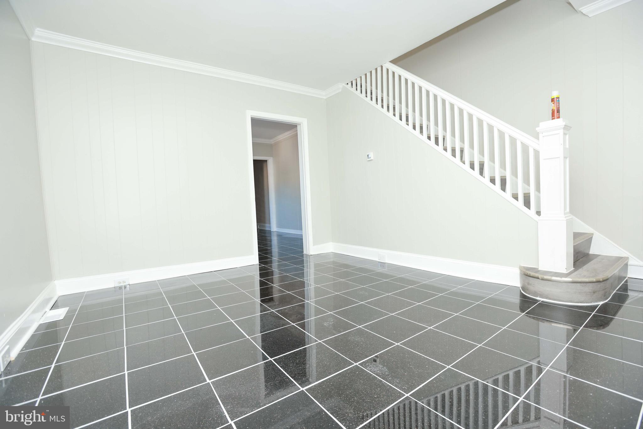 5111 Belair Road Baltimore, MD 21206 - Photo 6 of 35