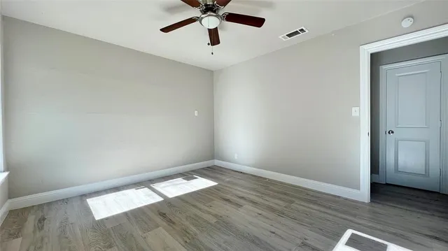 $1,550 | 4133 Alamo Avenue, Fort Worth, TX 76107