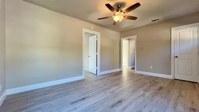 $1,550 | 4133 Alamo Avenue, Fort Worth, TX 76107