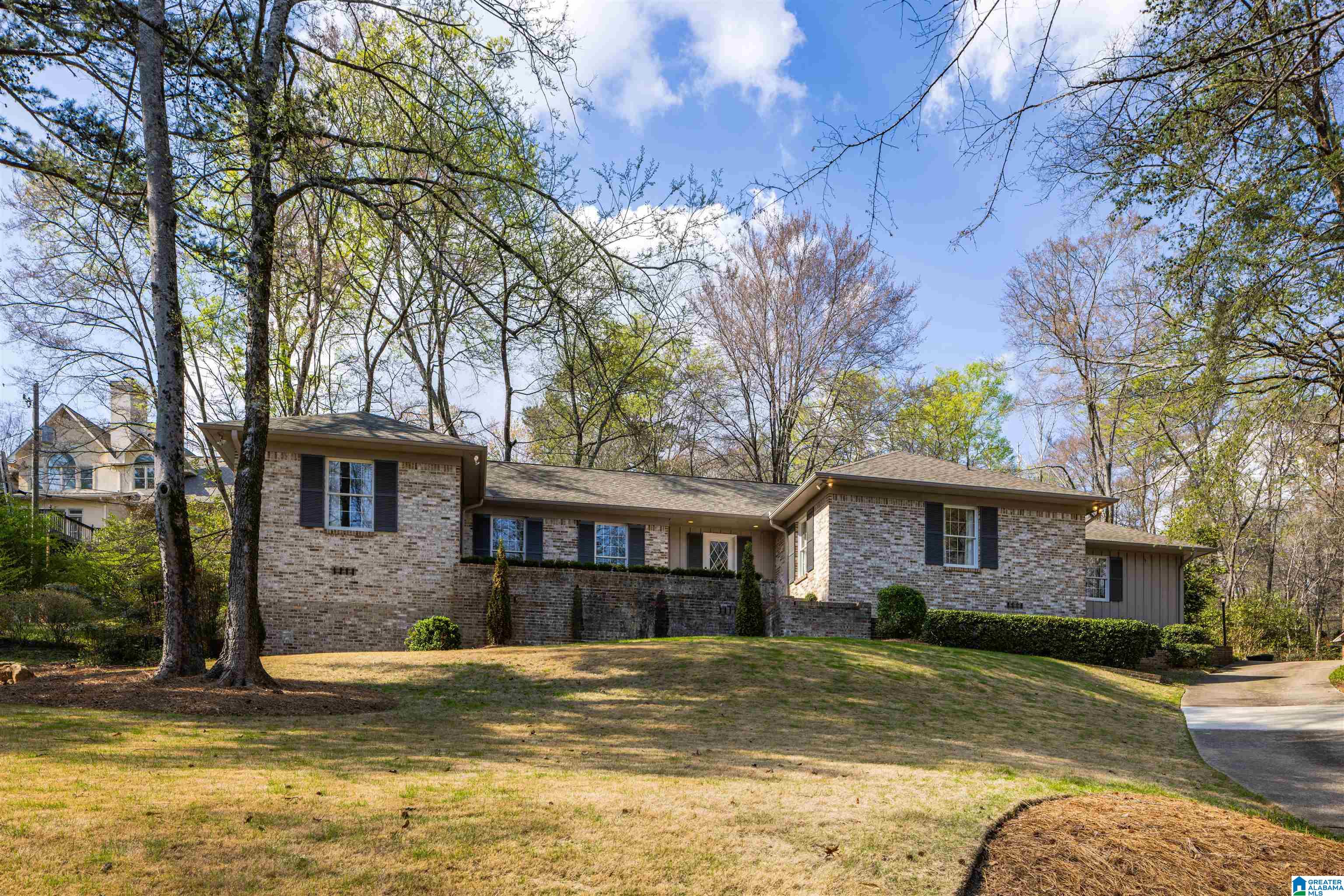 3762 Brookwood Road Birmingham, AL 35223 - Photo 5 of 51