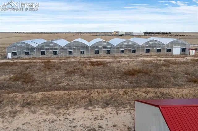 a view of a large building